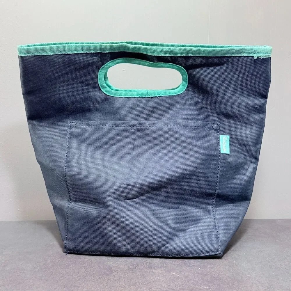 Thirty-One Go-To Thermal Lunch Bag | Navy Topsy Turtles
